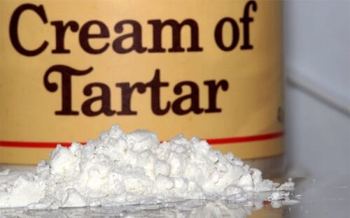Kem tartar đánh bật vết bẩn cứng đầu