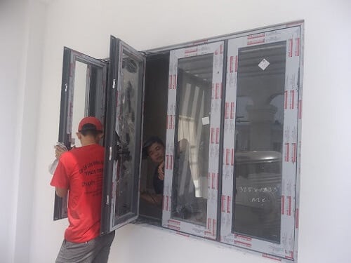 Nhôm Ricco được sử dụng trong nhiều ngành nghề trong đó có xây dựng-kiến trúc