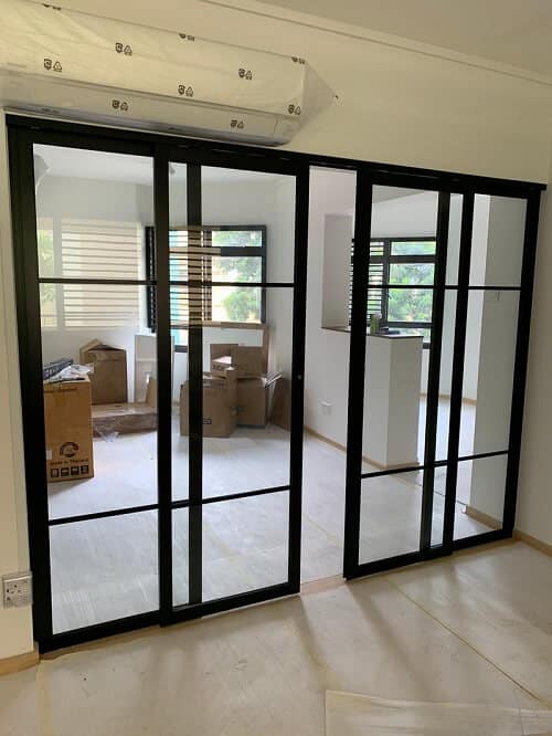 Cửa lùa được chia đố