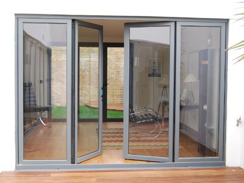 Cửa nhôm Tungkuang được nhiều đại lý sử dụng để lắp đặt cho nhà dân