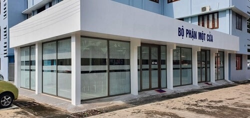 Không gian làm việc là nơi gắn bó gần ⅓ cuộc đời của mỗi nhân viên, sự thay đổi về cấu trúc không gian, ảnh hưởng đến tâm lý, phong cách làm việc của mỗi cá nhân. Nắm bắt tốt tâm lý đó, chi cục thuế Bình Dương mạnh dạn thay đổi lối kiến trúc quen thuộc trước kia, quyết định xây dựng công trình mới hoàn toàn, dù sẽ phải gặp phải nhiều rủi ro, ảnh hưởng đến hình ảnh của một chi cục Thuế tỉnh uy nghiêm.