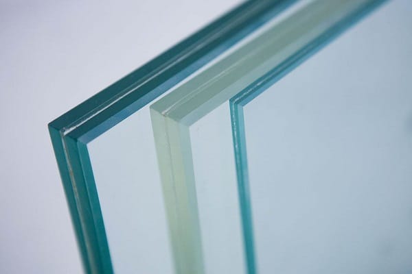 Kính cường lực được xem là một bước tiên tiến mới trong ngành chế tạo kính